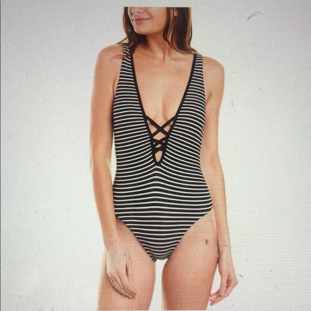 Ella Moss Plunge One Piece Swimsuit NWOT XS